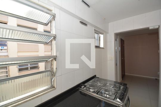 Cozinha e Área de Serviço de apartamento à venda com 2 quartos, 45m² em Irajá, Rio de Janeiro