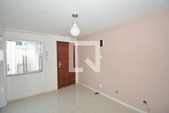 Sala de apartamento à venda com 2 quartos, 45m² em Irajá, Rio de Janeiro