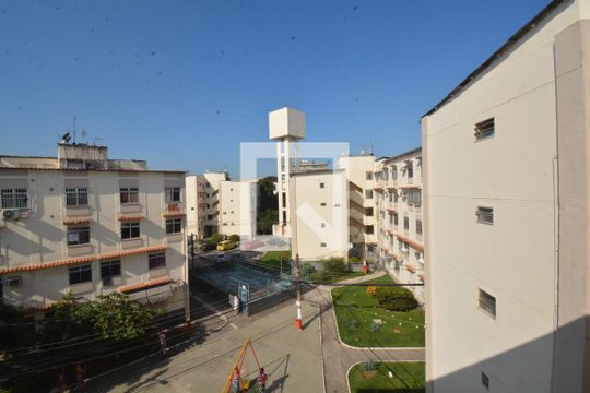 Vista do Quarto 1 de apartamento à venda com 2 quartos, 45m² em Irajá, Rio de Janeiro