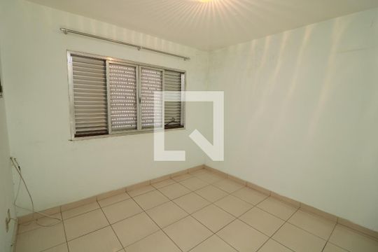 Quarto  de casa à venda com 3 quartos, 200m² em Jardim Vila Formosa, São Paulo