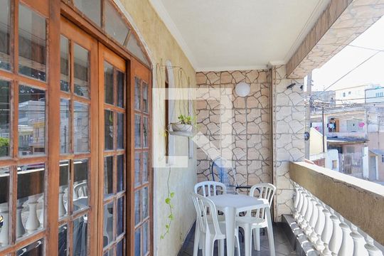 Varanda da Sala de casa para alugar com 2 quartos, 160m² em Jardim Moreira, Guarulhos