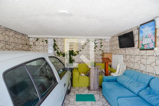 Garagem de casa para alugar com 2 quartos, 160m² em Jardim Moreira, Guarulhos