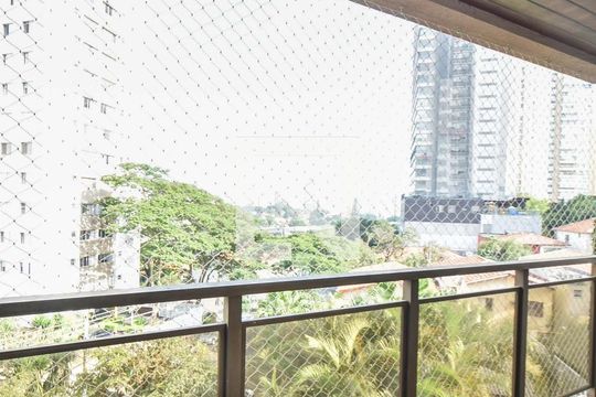 Varanda Suíte 02 de apartamento à venda com 4 quartos, 107m² em Parque Colonial, São Paulo