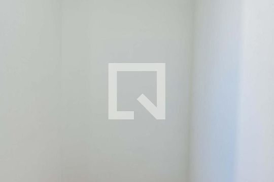 Quarto de Serviços de apartamento à venda com 4 quartos, 107m² em Parque Colonial, São Paulo