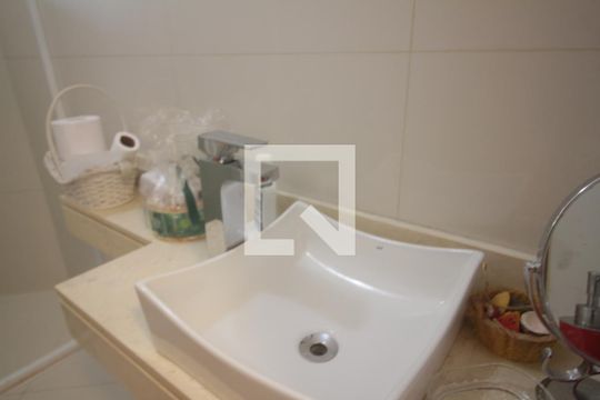 Pia de apartamento para alugar com 3 quartos, 408m² em Vila Morumbi, São Paulo