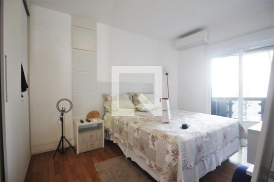 Suíte 1 de apartamento para alugar com 3 quartos, 408m² em Vila Morumbi, São Paulo