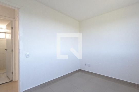 Quarto 2 de apartamento para alugar com 2 quartos, 39m² em Vila Nova Bonsucesso, Guarulhos