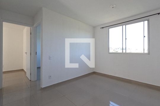 Apartamento para alugar com 2 quartos, 39m² em Vila Nova Bonsucesso, Guarulhos