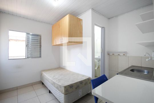 Apartamento para alugar com 1 quarto, 19m² em Vila Yara, Osasco