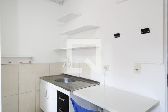 Studio de apartamento para alugar com 1 quarto, 19m² em Vila Yara, Osasco
