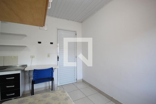 Studio de apartamento para alugar com 1 quarto, 19m² em Vila Yara, Osasco