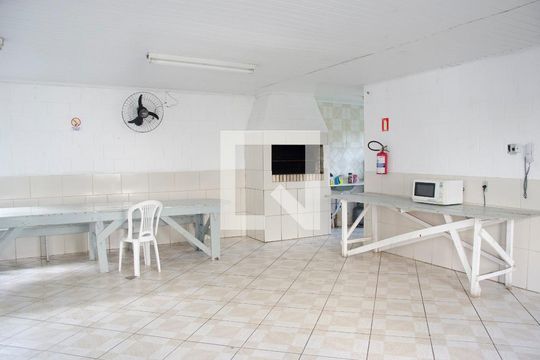 Salão de festas de apartamento à venda com 2 quartos, 51m² em Estância Velha, Canoas