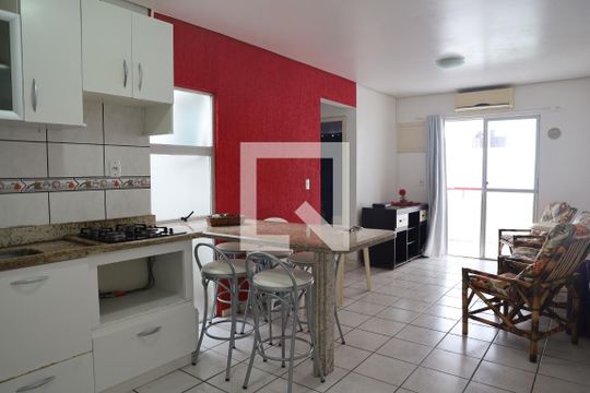 Apartamento para alugar com 2 quartos, 80m² em Ingleses do Rio Vermelho, Florianópolis