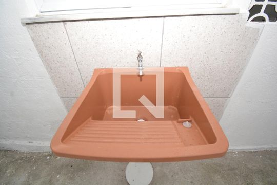 Área de Serviço de kitnet/studio para alugar com 1 quarto, 50m² em Inhauma, Rio de Janeiro