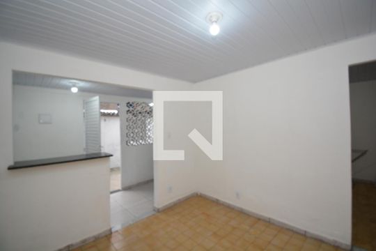 Kitnet/Studio para alugar com 1 quarto, 50m² em Inhauma, Rio de Janeiro