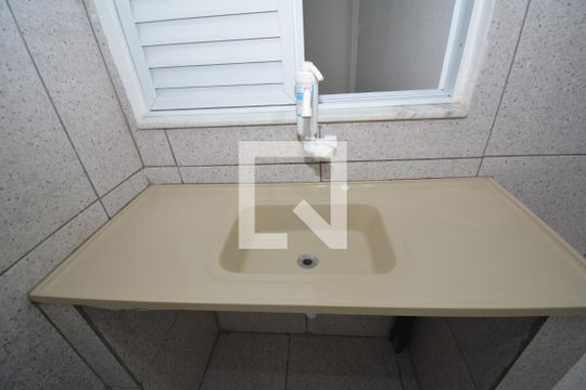 Cozinha de kitnet/studio para alugar com 1 quarto, 50m² em Inhauma, Rio de Janeiro
