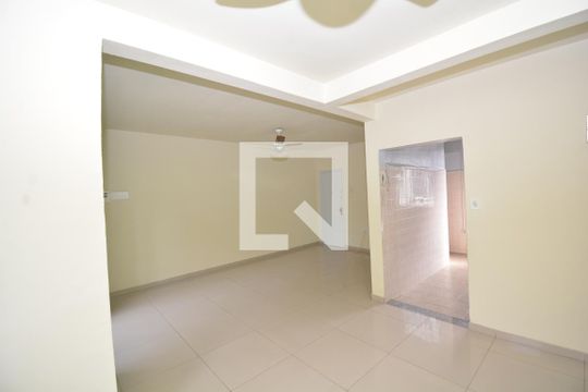 Sala de apartamento para alugar com 2 quartos, 80m² em Irajá, Rio de Janeiro