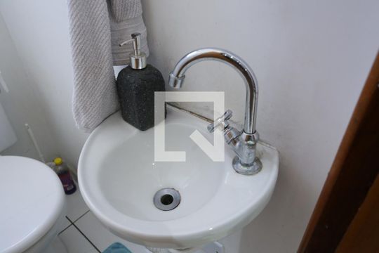 Lavabo de casa de condomínio à venda com 2 quartos, 133m² em Jardim Ponte Rasa, São Paulo