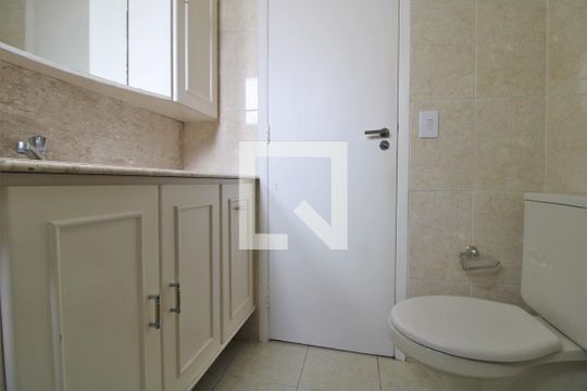 Banheiro comum de apartamento à venda com 2 quartos, 55m² em Chácara Santo Antônio (zona Sul), São Paulo