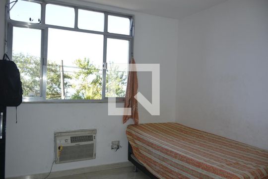Quarto 1 de apartamento à venda com 3 quartos, 60m² em Praia da Bandeira, Rio de Janeiro