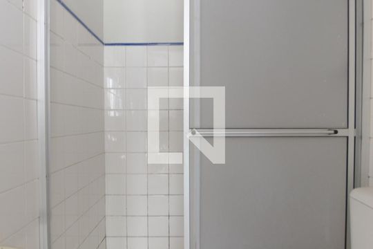 Banheiro de casa para alugar com 1 quarto, 65m² em Liberdade, São Paulo