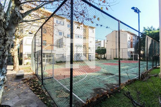 Quadra esportiva de apartamento à venda com 2 quartos, 60m² em Jardim Itu, Porto Alegre
