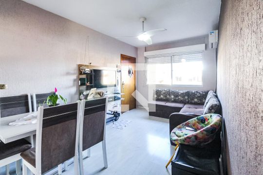 Apartamento à venda com 2 quartos, 60m² em Jardim Itu, Porto Alegre