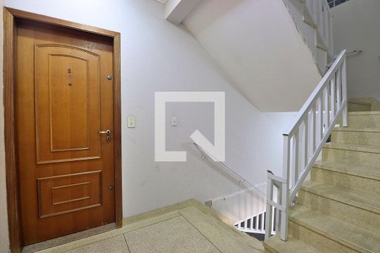 Entrada de apartamento para alugar com 3 quartos, 100m² em Vila Príncipe de Gales, Santo André