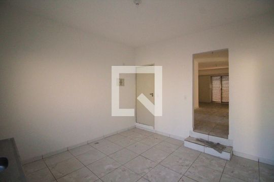 Cozinha de casa à venda com 3 quartos, 120m² em Jardim Lageado, São Paulo