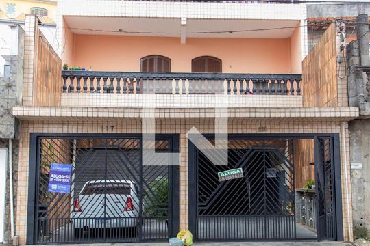 Fachada de apartamento para alugar com 2 quartos, 80m² em Canhema, Diadema