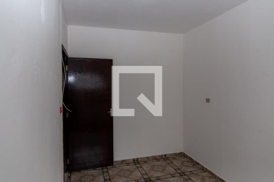 Quarto 3 de apartamento para alugar com 2 quartos, 80m² em Canhema, Diadema