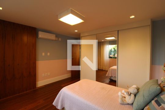Suíte 1 de apartamento à venda com 5 quartos, 385m² em Recreio dos Bandeirantes, Rio de Janeiro