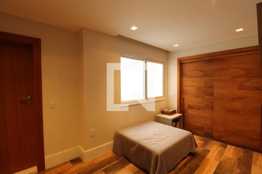 Sala de Vídeo de apartamento à venda com 5 quartos, 385m² em Recreio dos Bandeirantes, Rio de Janeiro
