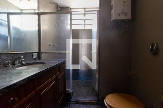 Banheiro Suite 2 de apartamento para alugar com 4 quartos, 241m² em Flamengo, Rio de Janeiro