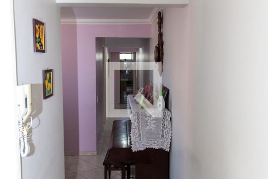 Corredor de apartamento à venda com 3 quartos, 68m² em Jardim Prudência, São Paulo
