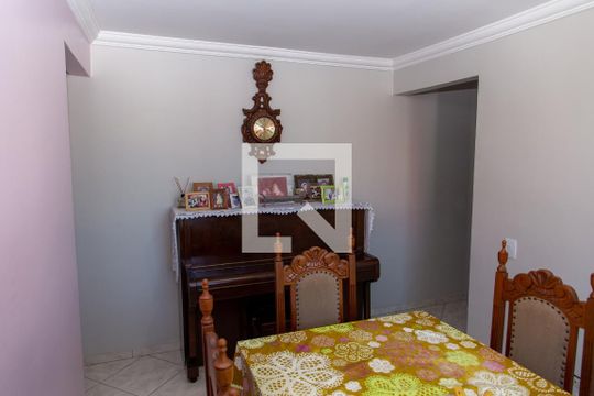 Sala de apartamento à venda com 3 quartos, 68m² em Jardim Prudência, São Paulo