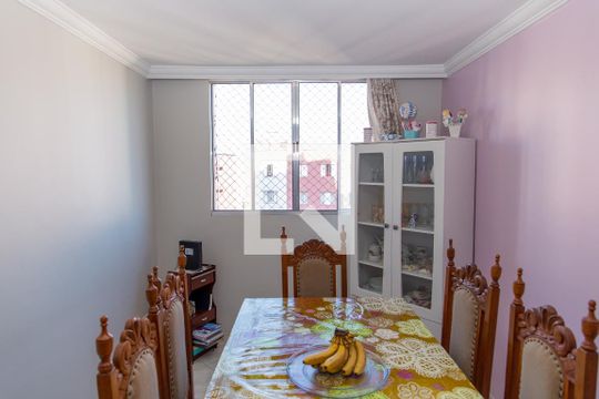 Sala de apartamento à venda com 3 quartos, 68m² em Jardim Prudência, São Paulo