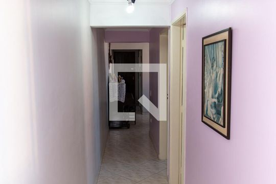 Corredor de apartamento à venda com 3 quartos, 68m² em Jardim Prudência, São Paulo