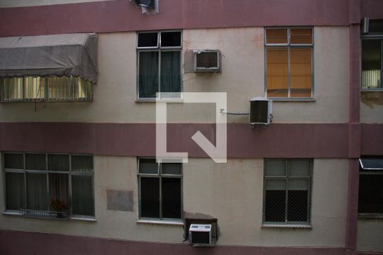 Quarto 01 - Janela de apartamento à venda com 2 quartos, 68m² em Todos Os Santos, Rio de Janeiro