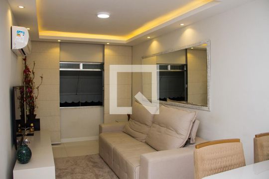 Apartamento à venda com 2 quartos, 68m² em Todos Os Santos, Rio de Janeiro
