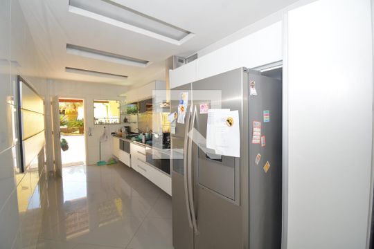 Cozinha de casa à venda com 3 quartos, 448m² em Penha Circular, Rio de Janeiro