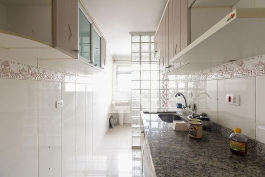 Cozinha de apartamento à venda com 2 quartos, 60m² em Vila Aricanduva, São Paulo