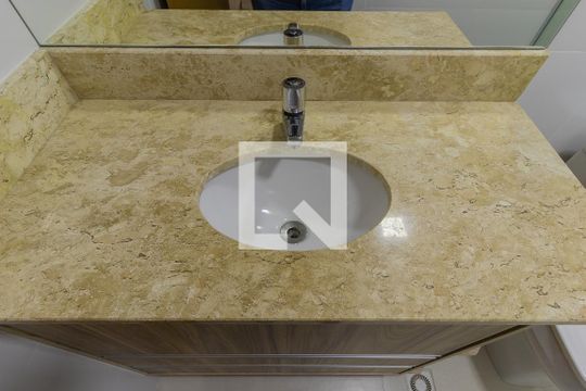 Banheiro de apartamento para alugar com 1 quarto, 39m² em Altos do Esplanada, São José dos Campos