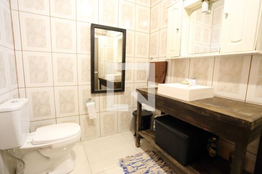 Banheiro de casa à venda com 2 quartos, 363m² em Liberdade, Novo Hamburgo