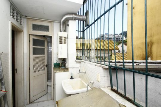 Área de Serviço de apartamento à venda com 3 quartos, 137m² em Cosme Velho, Rio de Janeiro
