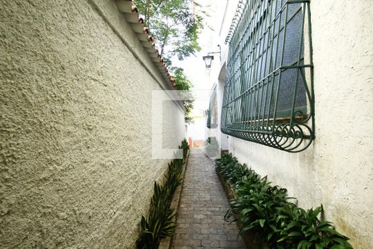 Área comum de apartamento à venda com 3 quartos, 137m² em Cosme Velho, Rio de Janeiro