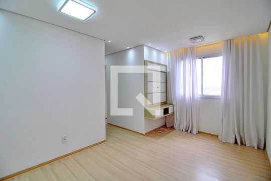 Apartamento para alugar com 2 quartos, 50m² em Jardim Utinga, Santo André