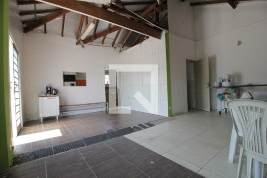 Casa à venda com 2 quartos, 250m² em Jardim Monte Kemel, São Paulo