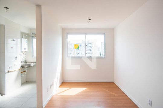 Sala de apartamento à venda com 2 quartos, 47m² em Jardim Iris, São Paulo