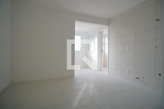 Cozinha de apartamento à venda com 4 quartos, 188m² em Jardim São Pedro, Porto Alegre